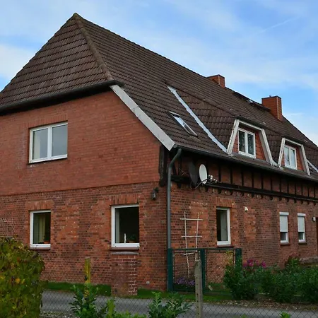 Zu Den Zwillingseichen Lägenhet *